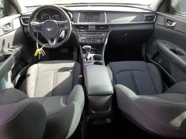 KNAGT4LE0H5019003 2017 KIA OPTIMA - Image 8