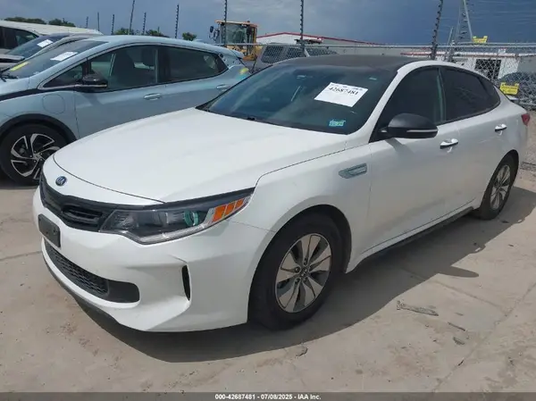 KNAGT4LE0J5024384 2018 KIA OPTIMA - Image 2
