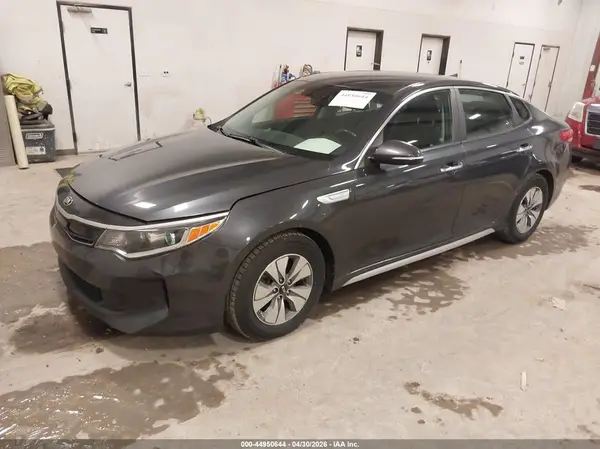 KNAGT4LE1H5016398 2017 KIA OPTIMA - Image 2