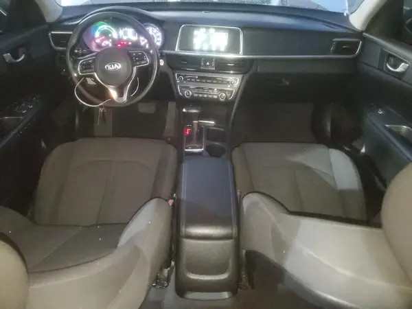 KNAGT4LE2H5010688 2017 KIA OPTIMA - Image 8