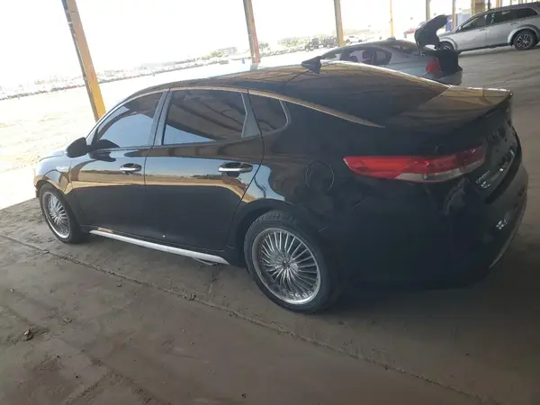 KNAGT4LE2H5013543 2017 KIA OPTIMA - Image 2