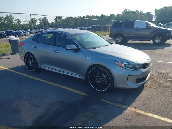 KNAGT4LE2H5014899 2017 KIA OPTIMA - Image 1