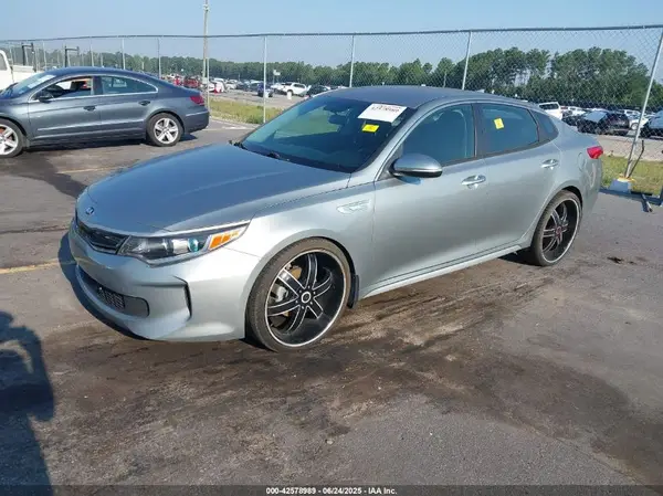 KNAGT4LE2H5014899 2017 KIA OPTIMA - Image 2