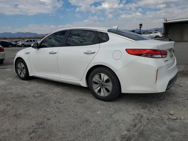 KNAGT4LE3H5011865 2017 KIA OPTIMA - Image 2