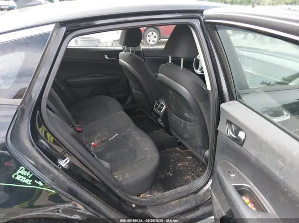 KNAGT4LE3H5014698 2017 KIA OPTIMA - Image 8