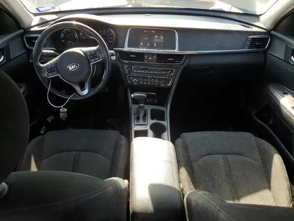 KNAGT4LE3H5017312 2017 KIA OPTIMA - Image 8