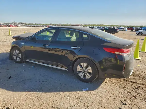KNAGT4LE3H5018766 2017 KIA OPTIMA - Image 2