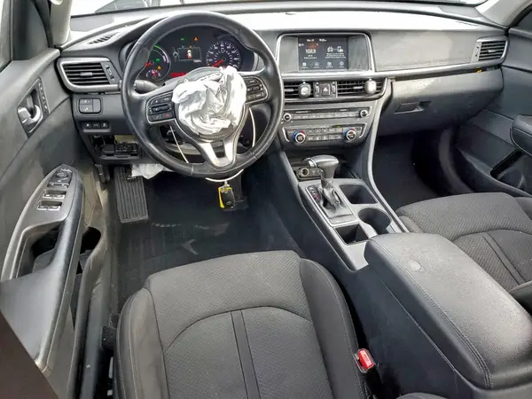 KNAGT4LE3J5021575 2018 KIA OPTIMA - Image 8