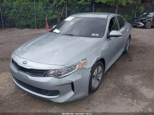 KNAGT4LE4H5009090 2017 KIA OPTIMA - Image 2