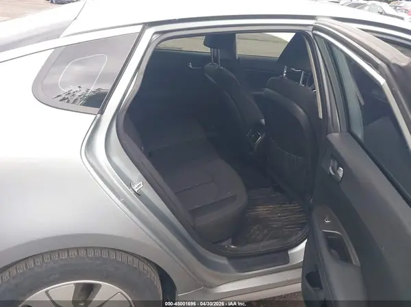 KNAGT4LE4H5009090 2017 KIA OPTIMA - Image 8