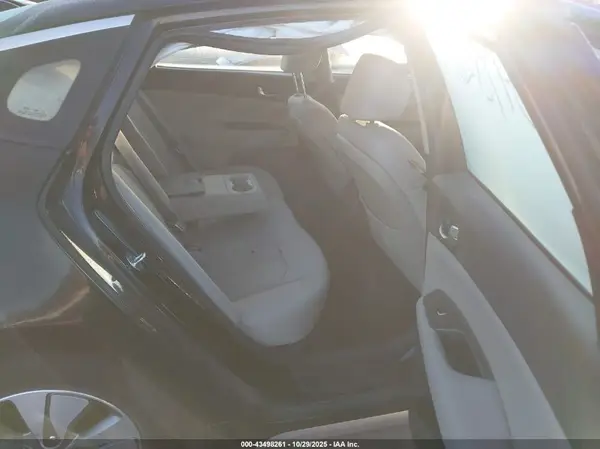 KNAGT4LE4H5009798 2017 KIA OPTIMA - Image 8
