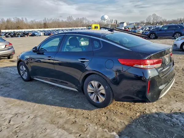 KNAGT4LE4H5013558 2017 KIA OPTIMA - Image 2