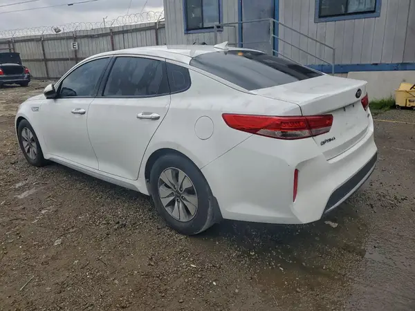 KNAGT4LE4J5021763 2018 KIA OPTIMA - Image 2