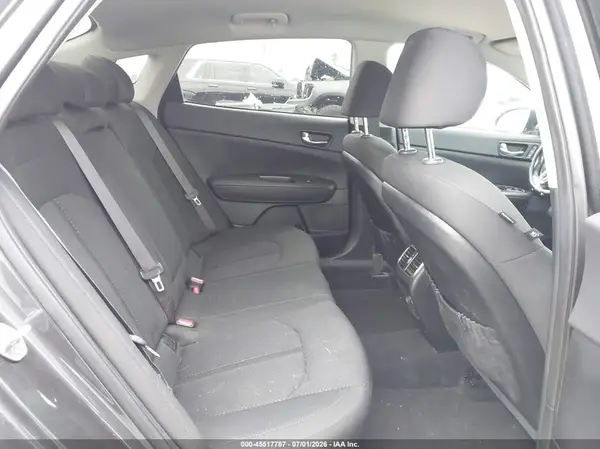 KNAGT4LE5H5011771 2017 KIA OPTIMA - Image 8