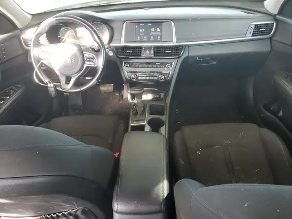 KNAGT4LE5H5016825 2017 KIA OPTIMA - Image 8