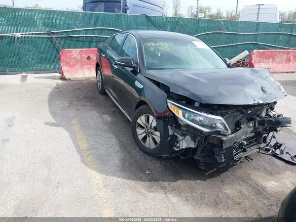 KNAGT4LE5H5018719 2017 KIA OPTIMA - Image 1