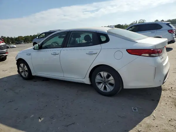 KNAGT4LE5J5020315 2018 KIA OPTIMA - Image 2