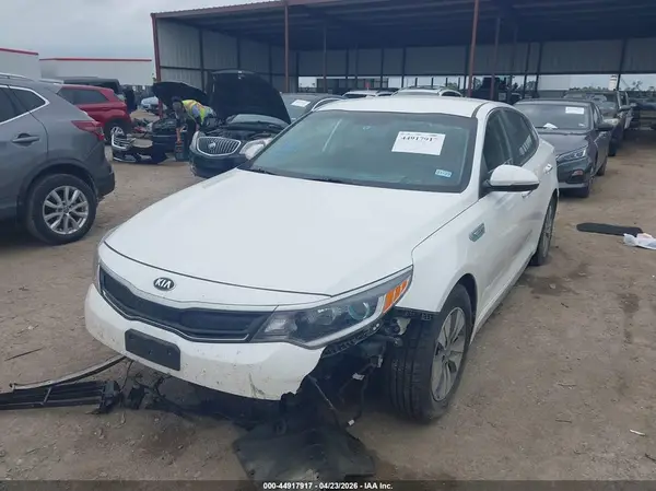KNAGT4LE6H5009026 2017 KIA OPTIMA - Image 2