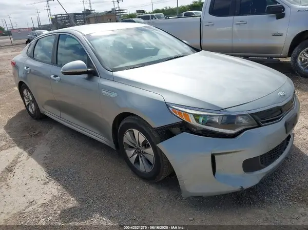 KNAGT4LE6H5009057 2017 KIA OPTIMA - Image 1