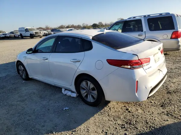 KNAGT4LE6H5011813 2017 KIA OPTIMA - Image 2