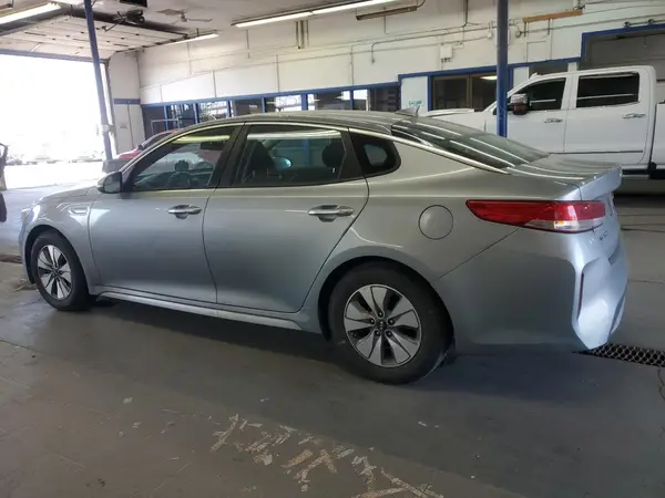 KNAGT4LE6H5019197 2017 KIA OPTIMA - Image 2