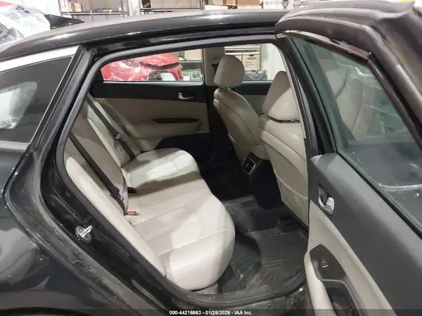 KNAGT4LE7H5008998 2017 KIA OPTIMA - Image 8