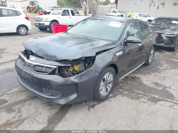 KNAGT4LE7H5009312 2017 KIA OPTIMA - Image 2