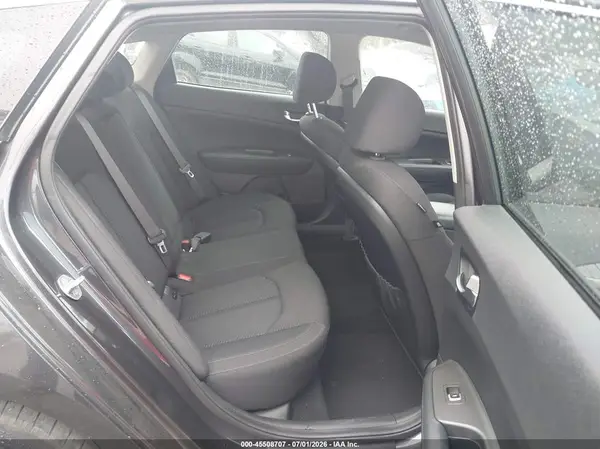 KNAGT4LE7H5009312 2017 KIA OPTIMA - Image 8