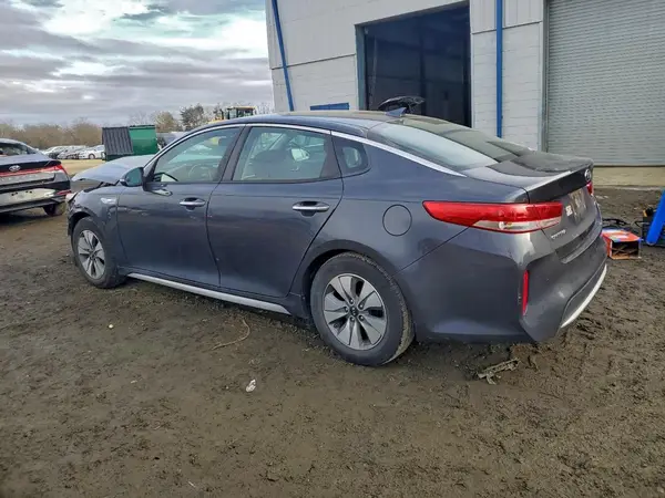 KNAGT4LE7H5009567 2017 KIA OPTIMA - Image 2