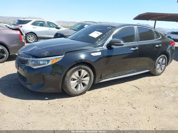 KNAGT4LE7H5012534 2017 KIA OPTIMA - Image 2