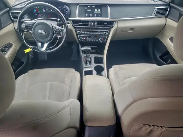 KNAGT4LE7H5017474 2017 KIA OPTIMA - Image 8