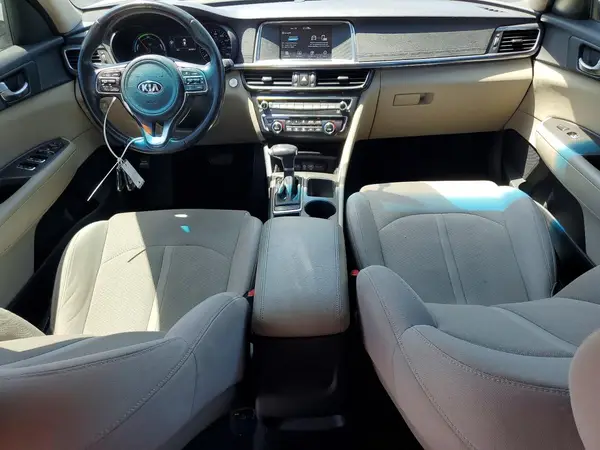KNAGT4LE8H5011778 2017 KIA OPTIMA - Image 8