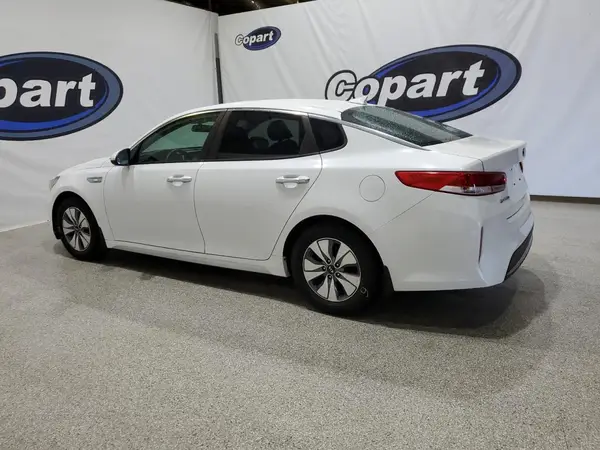 KNAGT4LE8J5023161 2018 KIA OPTIMA - Image 2