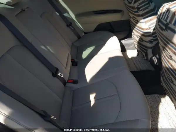 KNAGT4LE9H5012924 2017 KIA OPTIMA - Image 8