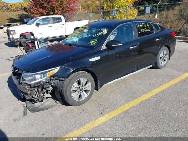 KNAGT4LE9H5014205 2017 KIA OPTIMA - Image 2