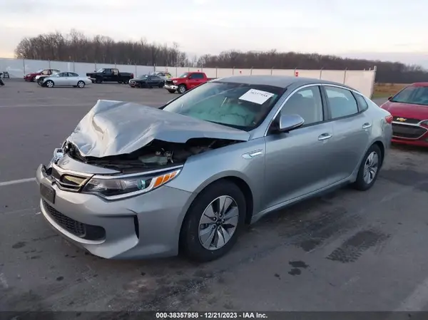 KNAGT4LEXH5013550 2017 KIA OPTIMA - Image 2