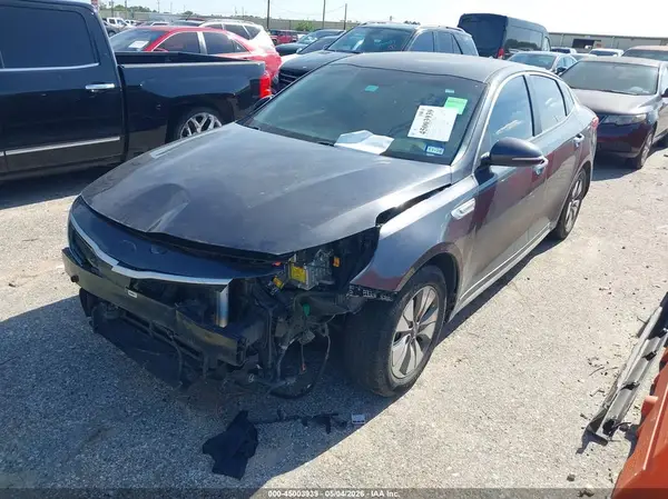 KNAGT4LEXH5016349 2017 KIA OPTIMA - Image 2