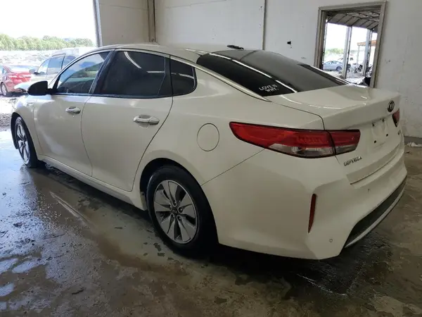 KNAGT4LEXH5019283 2017 KIA OPTIMA - Image 2