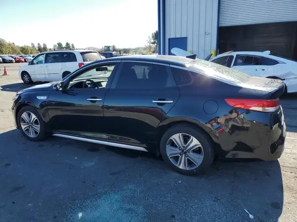 KNAGU4LC2H5005227 2017 KIA OPTIMA - Image 2