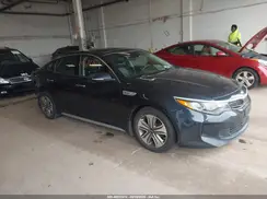 KNAGU4LC4H5005388 2017 KIA OPTIMA