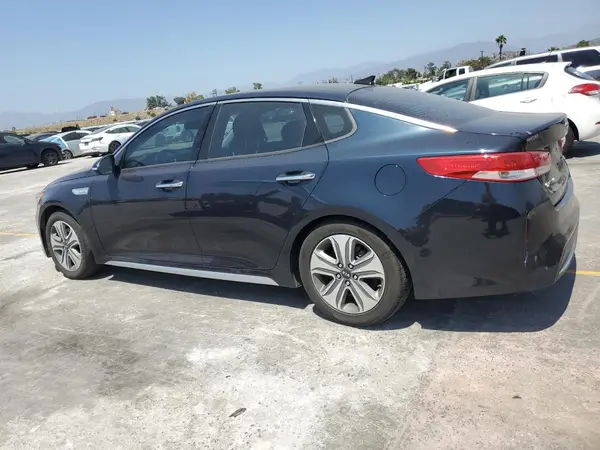 KNAGU4LC5H5005853 2017 KIA OPTIMA - Image 2