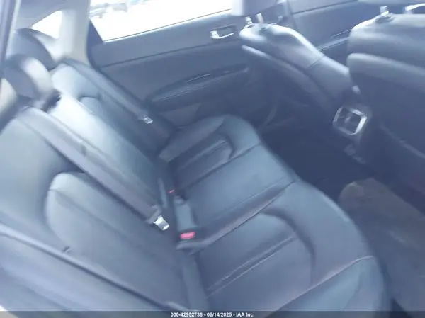 KNAGU4LC5H5006310 2017 KIA OPTIMA - Image 8
