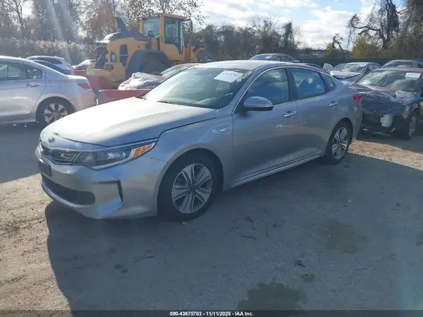 KNAGU4LC7H5004753 2017 KIA OPTIMA - Image 2