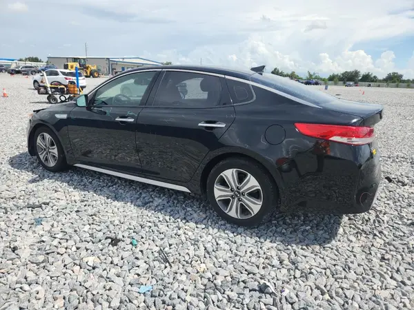 KNAGU4LC7H5007653 2017 KIA OPTIMA - Image 2