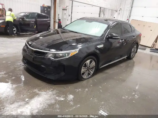 KNAGU4LC9H5005919 2017 KIA OPTIMA - Image 2