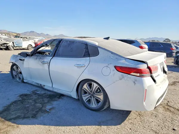 KNAGU4LC9H5006150 2017 KIA OPTIMA - Image 2
