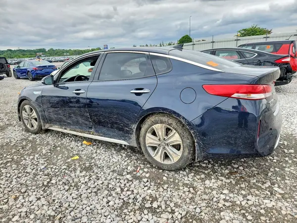 KNAGU4LE1H5012624 2017 KIA OPTIMA - Image 2