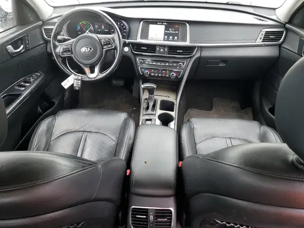 KNAGU4LE1H5017810 2017 KIA OPTIMA - Image 8