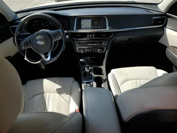 KNAGU4LE1J5022169 2018 KIA OPTIMA - Image 8
