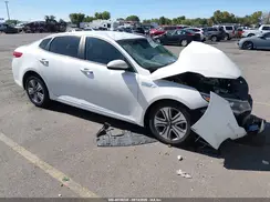 KNAGU4LE1J5023287 2018 KIA OPTIMA